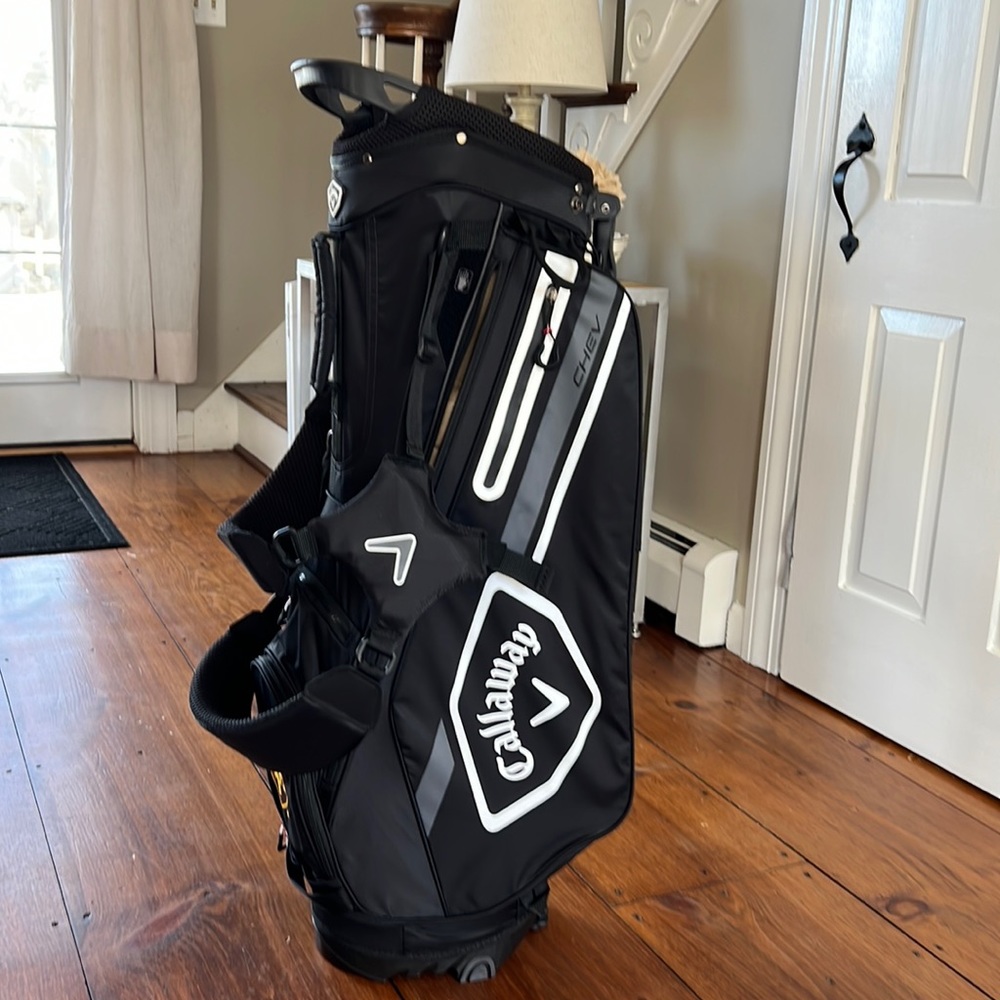 2022 callaway chev stand golf bag